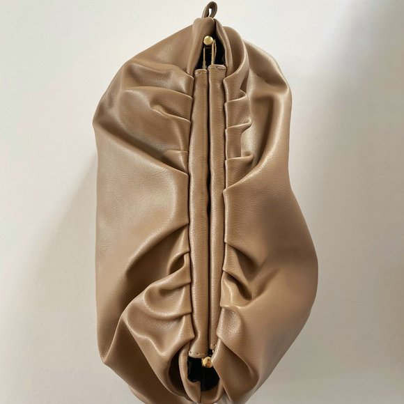 Cloud Clutch - Tan Ruched Pouch Bag - Picture 7 of 8